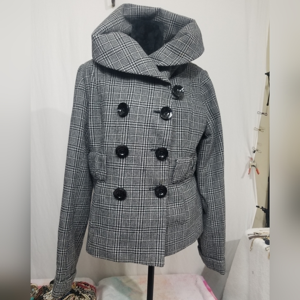 New York Classics Houndstooth Jacket
